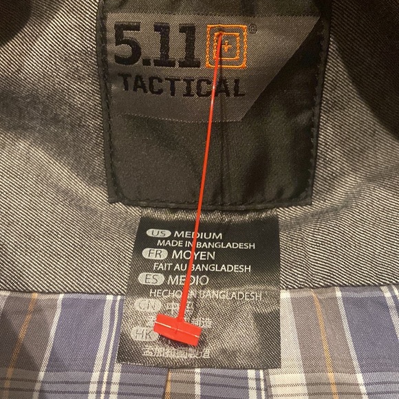 5.11 TACTICAL Size M Covert Flex Long Sleeve Button Down Shirt NWT - Picture 2 of 9